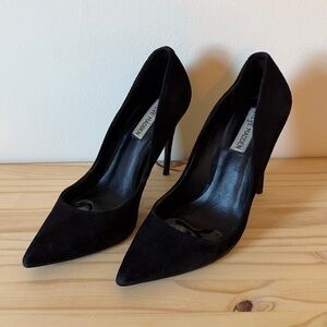 Steve Madden Classic Black Heels